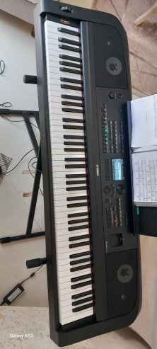 clavier-yamaha-dgx670-hammamet-etat-neuf