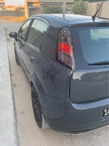 fiat-punto-abarth-2010-faible-km