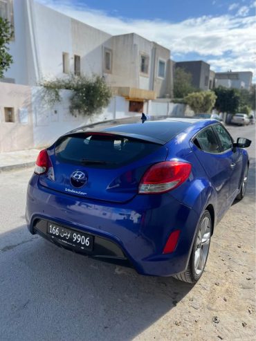 hyundai-veloster-noire-cuir-led