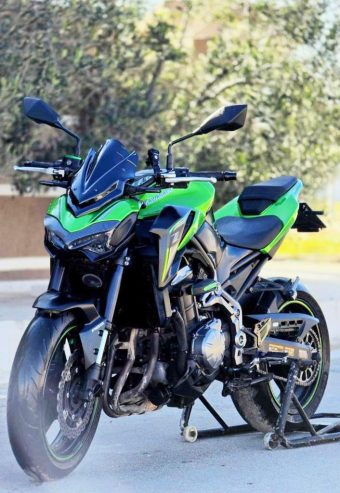 kawasaki-z900-moto-allemande-prix-tunisie