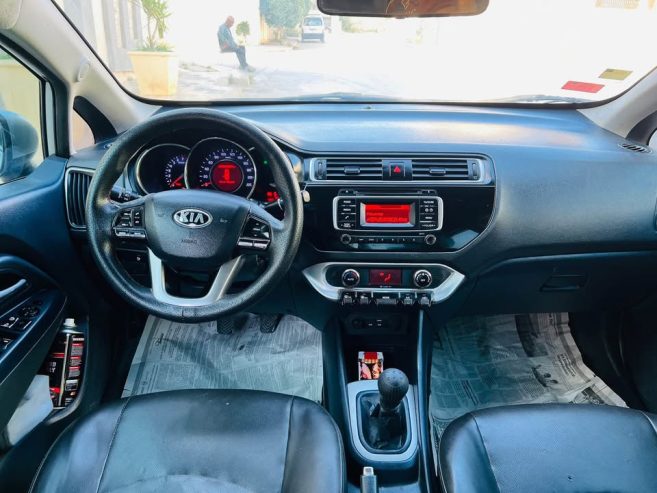 kia-rio-2016-vitre-origine
