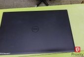 PC Portable DELL Vostro 3520 i3