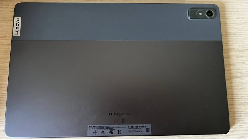 lenovo-tablette-stylet-coque-comme-neuve