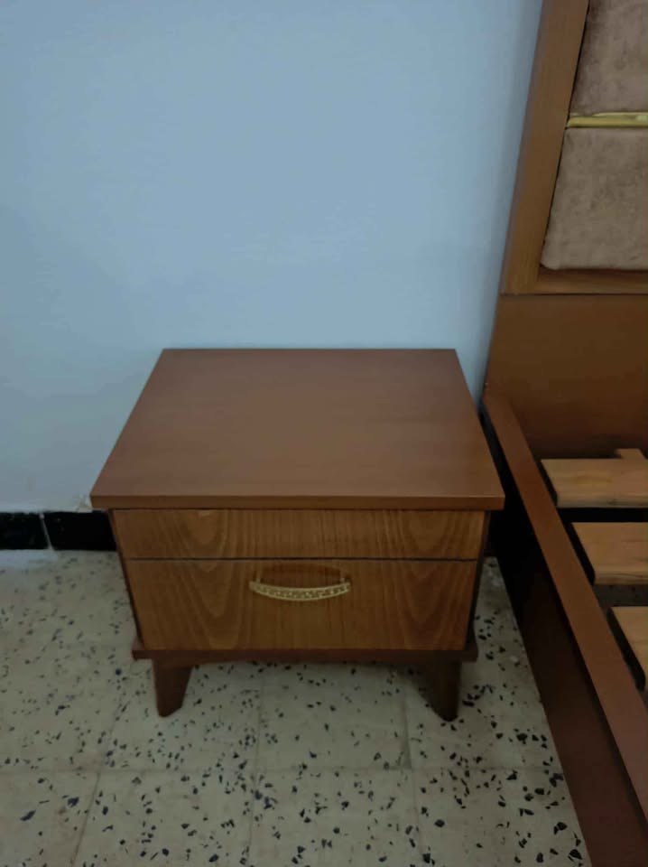 lit-bois-avec-chevet-tunisie