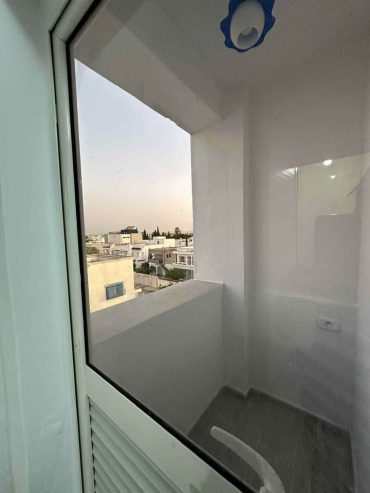 location-studio-femme-wifi-tv-lave-linge