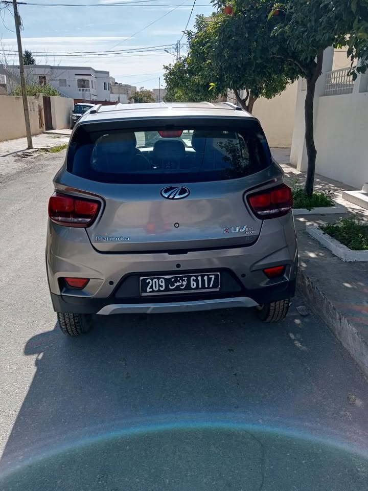 mahindra-kuv100-compact-suv-tunisie