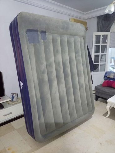 matelas-quechua-gonflable-2-places