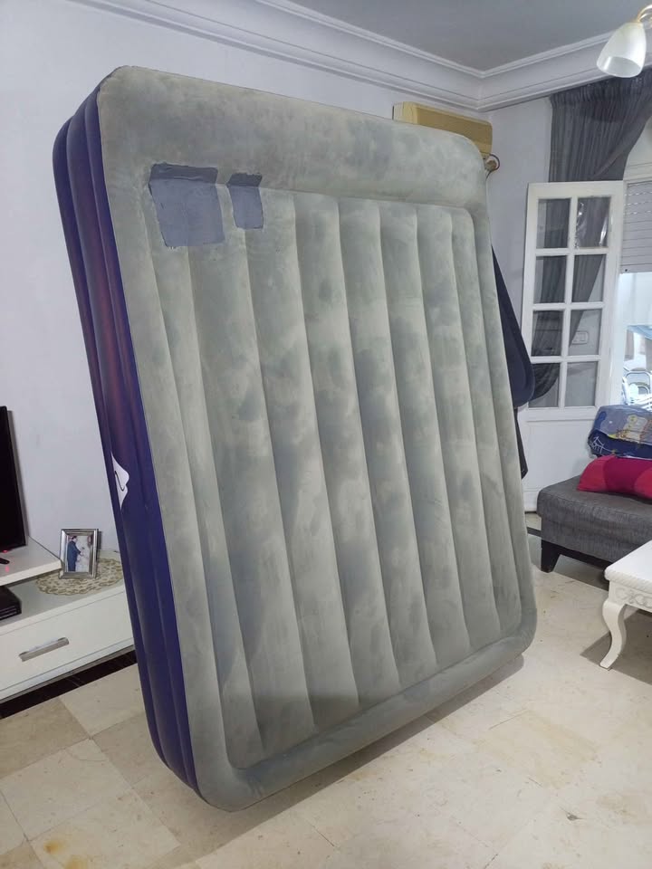 matelas-quechua-gonflable-2-places