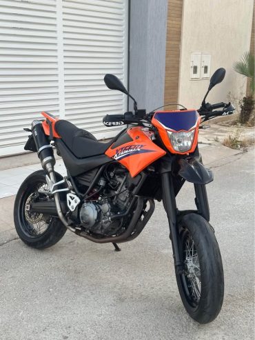 moto-disponible-a-bardo