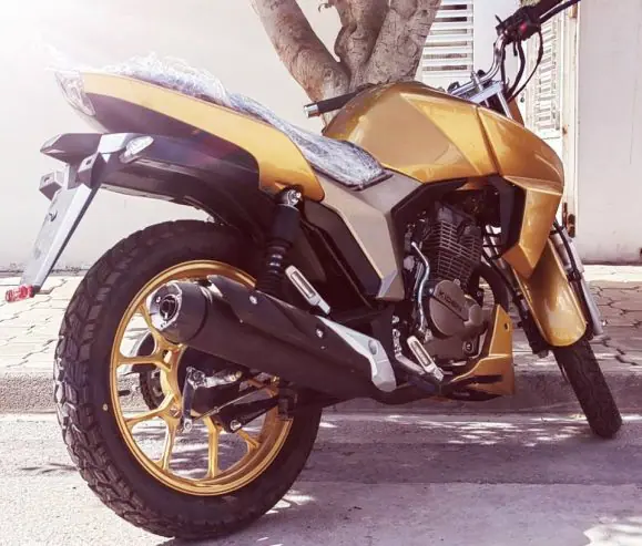 moto-kiden-doree-jamais-roulee-tunisie