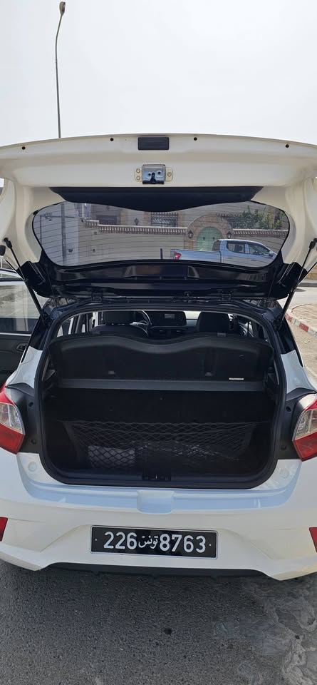 offre-hyundai-grand-i10-etat-excellent-soliman