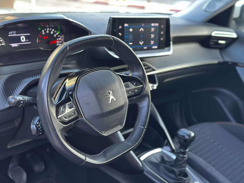 peugeot-2008-neuve-modele-2022