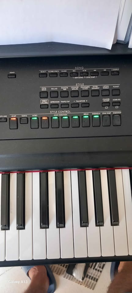piano-electronique-yamaha-avec-facture-hammamet