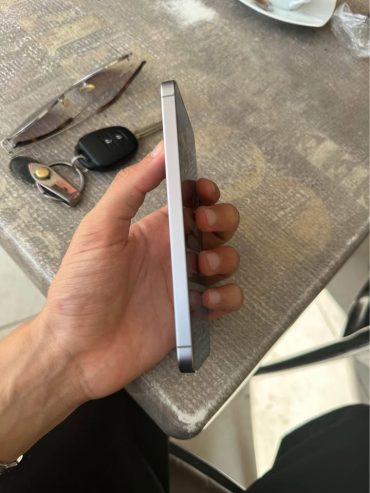 samsung-s25-smartphone-ram-12go