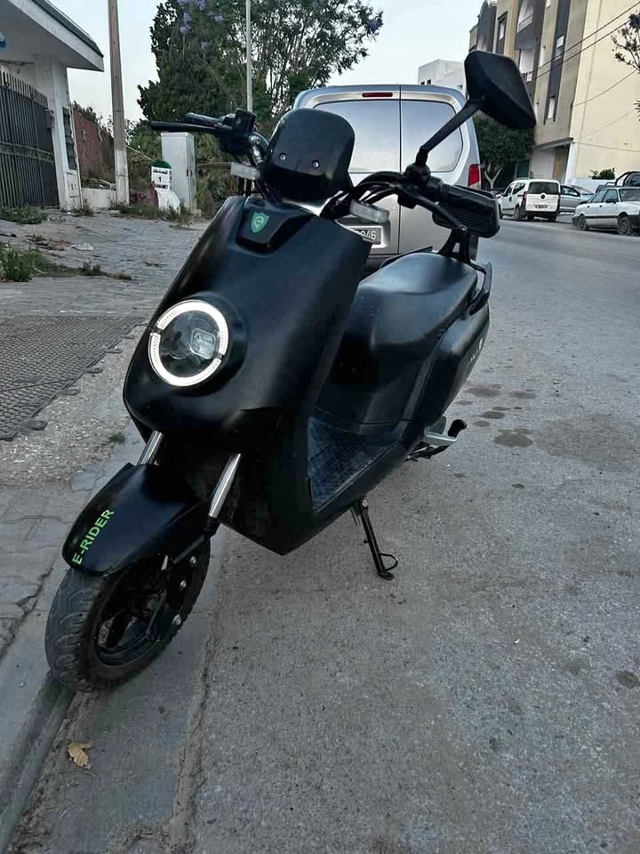 scooter-electrique-epower-1200w-a-vendre-hammamet