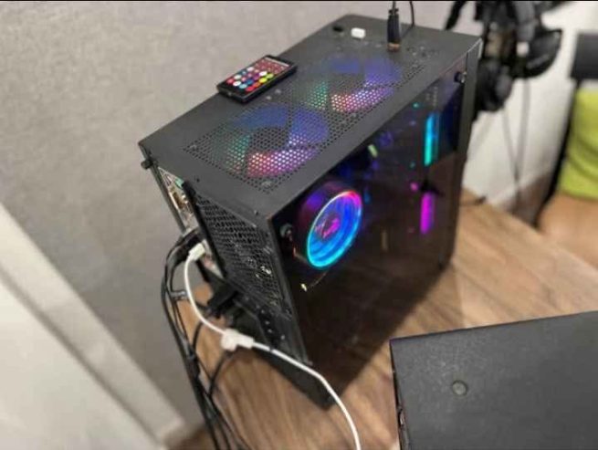 setup-gamer-tunisie-avec-jeux-steam
