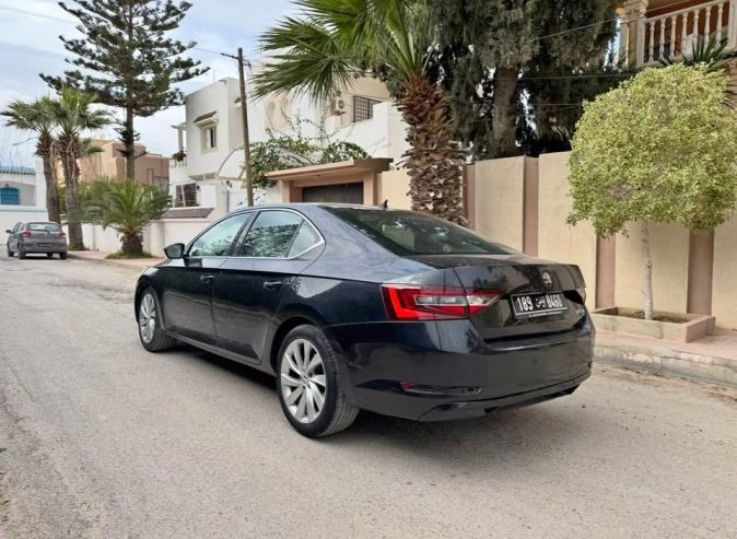 skoda-superb-2016-2l-diesel-sousse