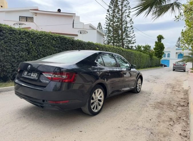 skoda-superb-2l-diesel-sousse-tunisie