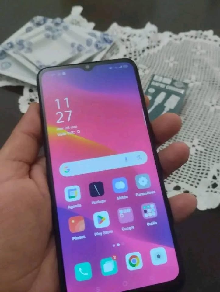 smartphone-oppo-f9-4go-64go-prix-tunisie