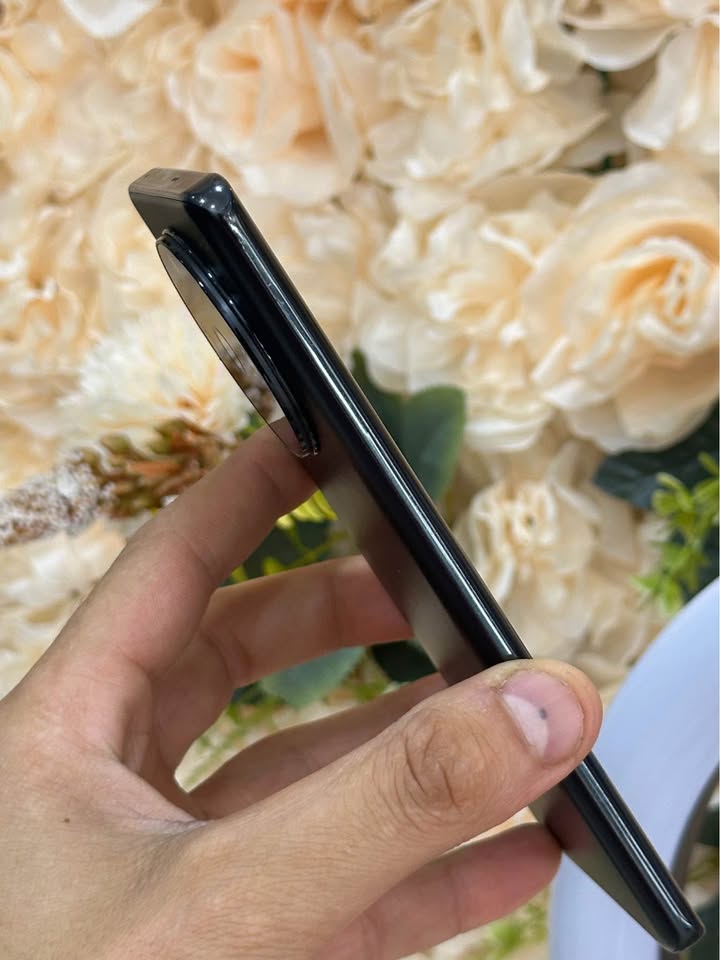 smartphone-realme-11-pro-plus-5g-occasion