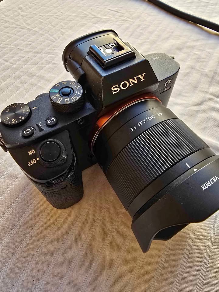 sony-alpha-7r-objectif-20mm-zaghouan