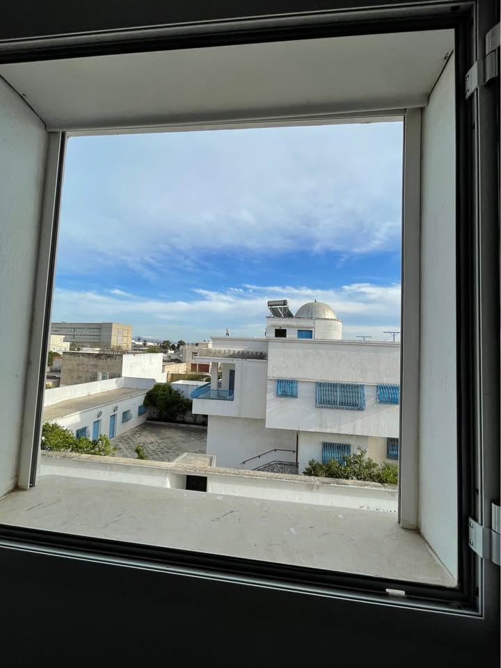 studio-vue-sur-rue-khaznadar-prix-500dt