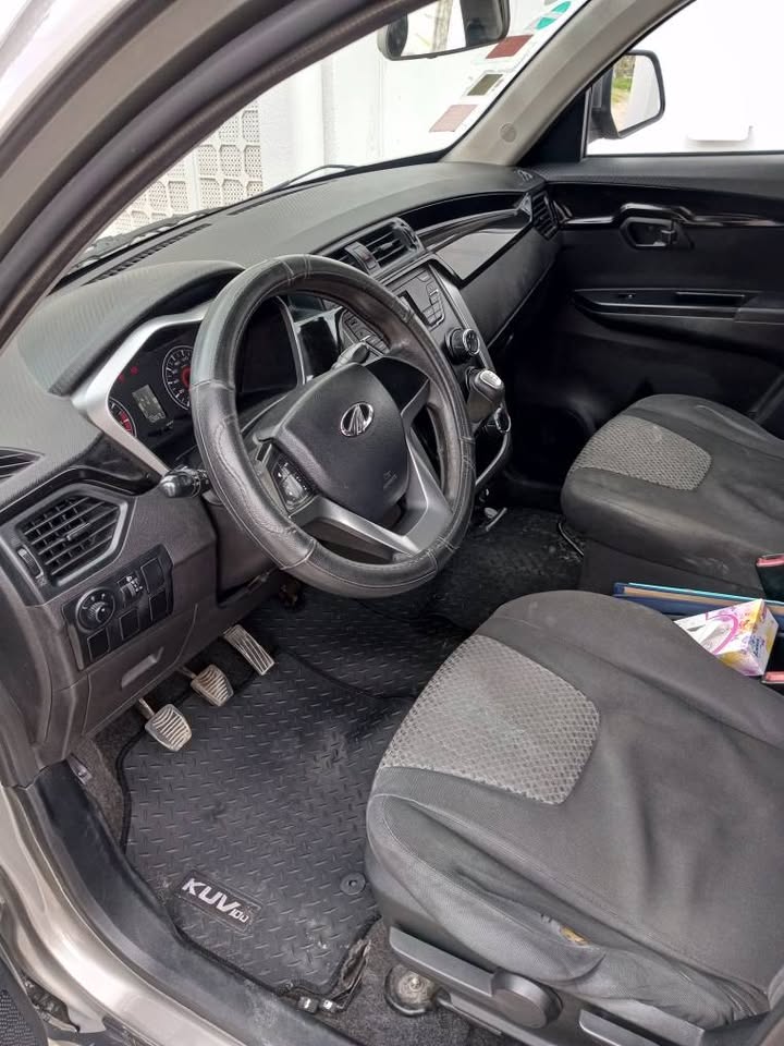 suv-mahindra-kuv100-2013-a-vendre