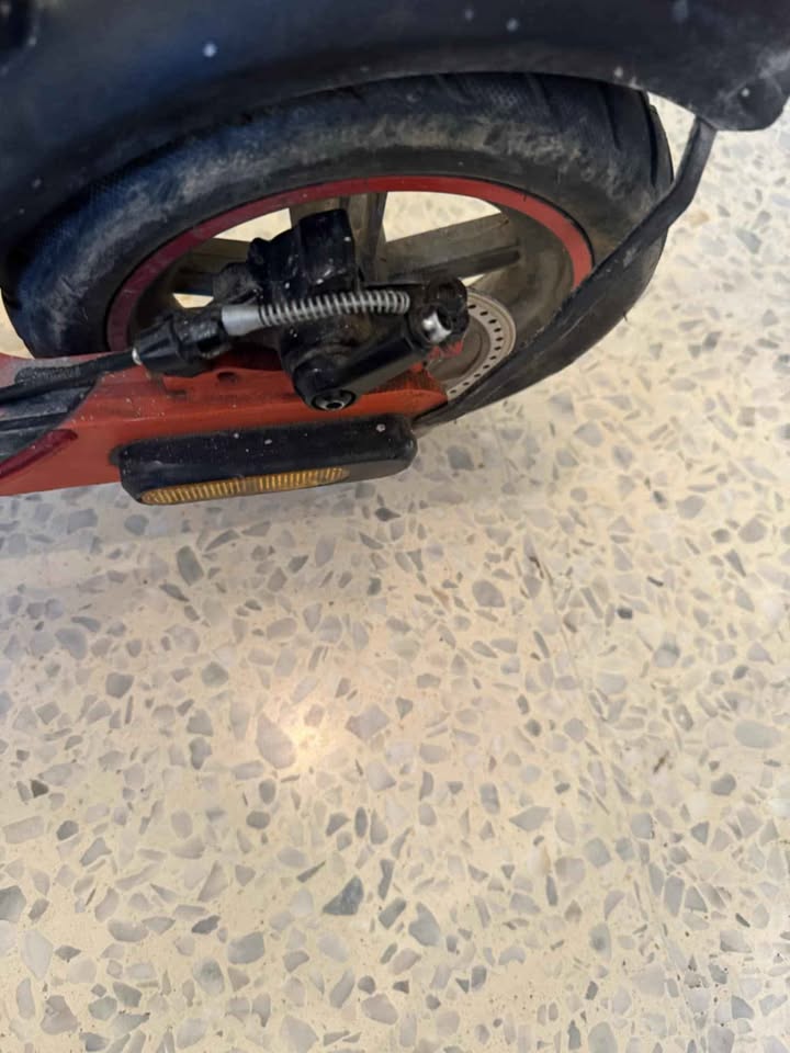 swift-pro-trottinette-electrique-tunisie