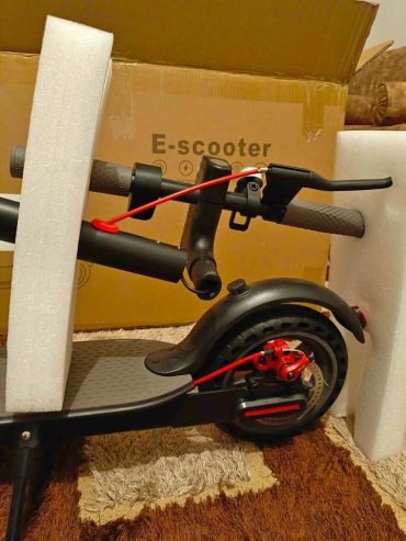 trottinette-kepow-e9pro-noire-nabeul