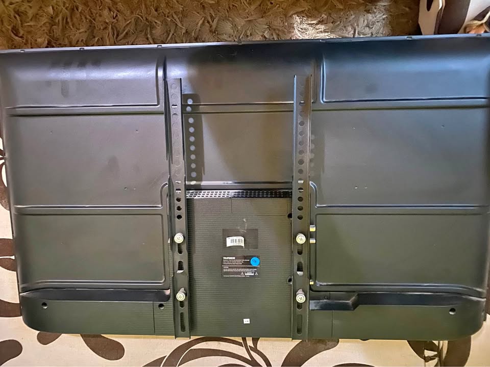 tv-telefunken-40p-utilisee-6-mois-a-vendre