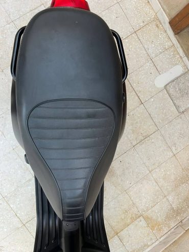 vespa-sprint-edition-noire-la-marsa