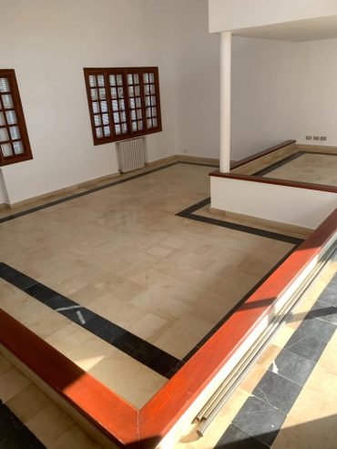 villa-2-etages-avec-garage-menzah