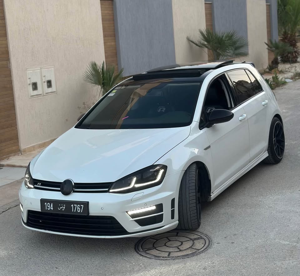 voiture-golf-7-toit-ouvrant-occasion