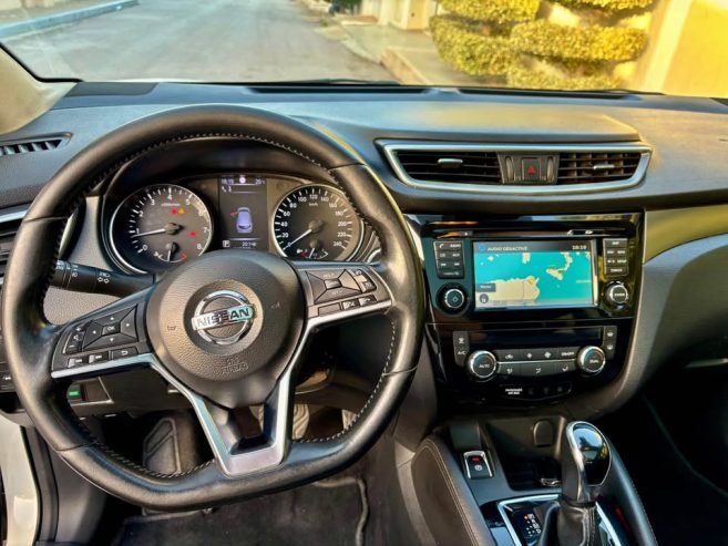 voiture-haut-de-gamme-nissan-qashqai