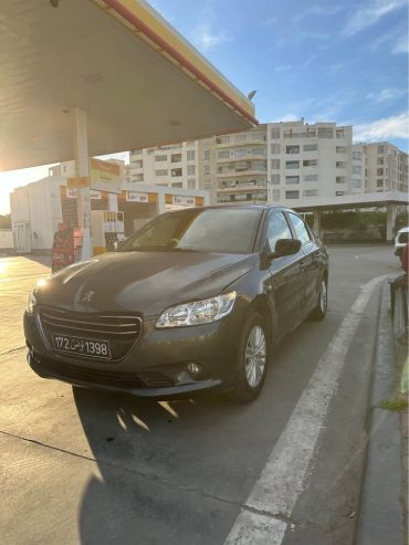voiture-occasion-2015-peugeot-301-bon-etat
