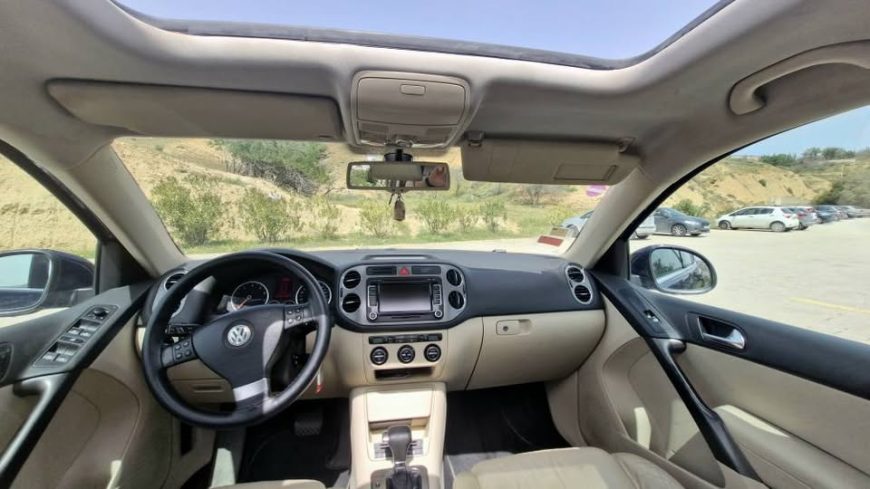 volkswagen-tiguan-toit-panoramique-camera