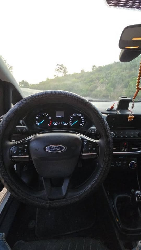 achat-voiture-ford-fiesta-tunisie-pas-cher