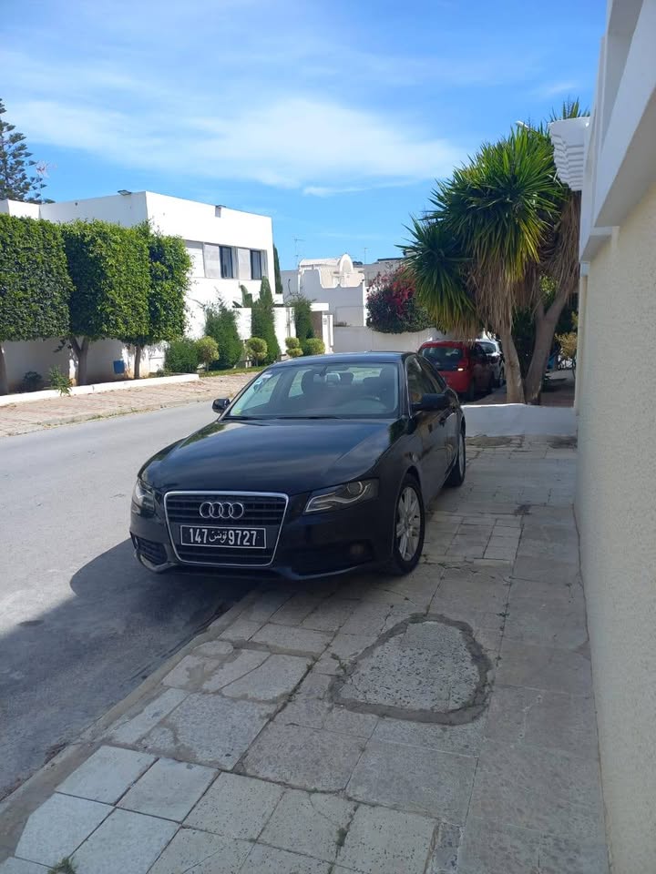 audi-a4-2010-a-vendre-berges-du-lac