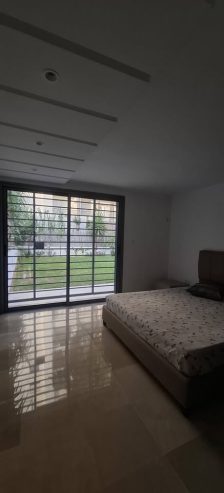 chambre-avec-vue-sur-jardin-menzah5