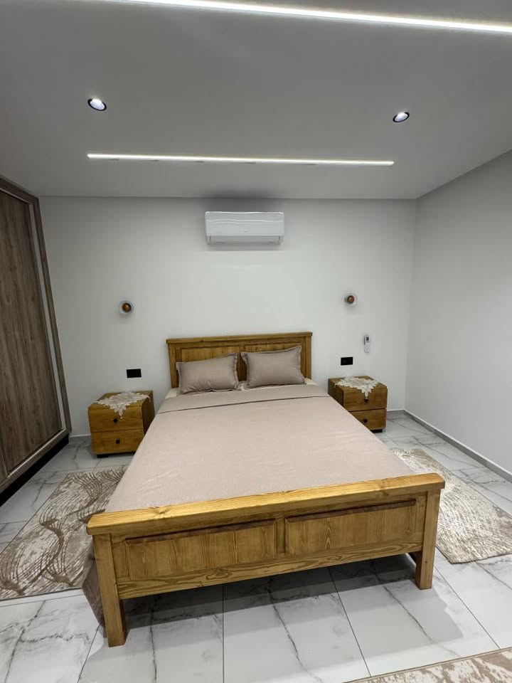 chambre-parentale-climatise-villa-rafraf-plage-location-vacances