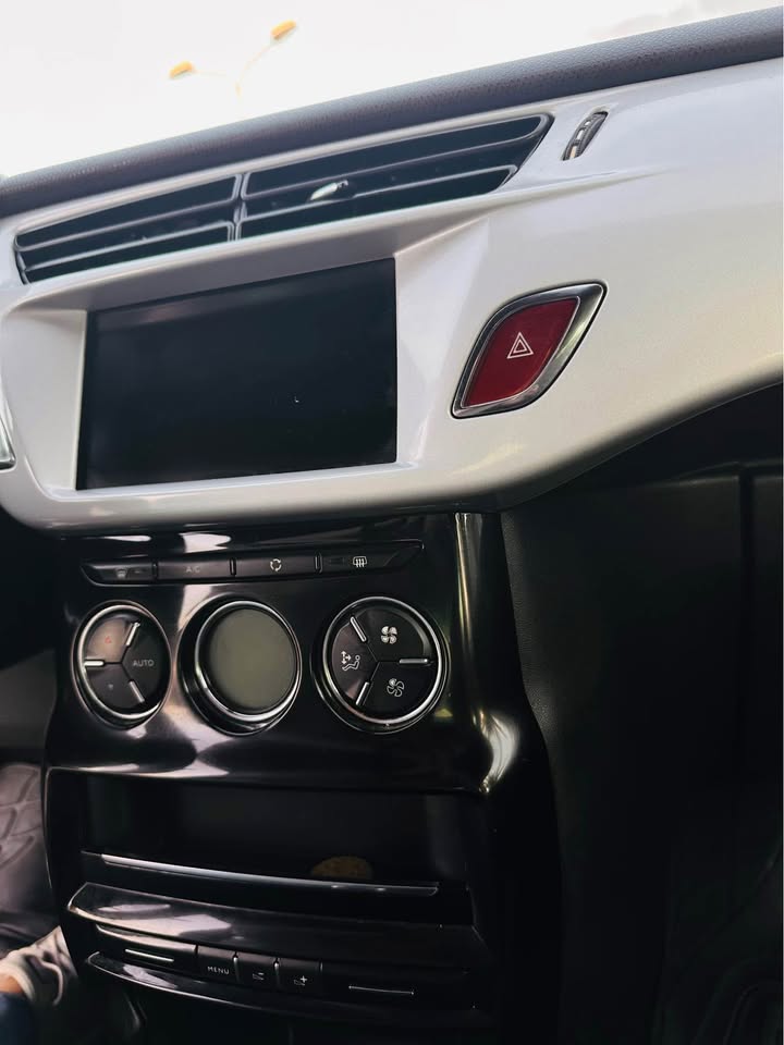citroen-ds3-essence-vti-1-2-entretien-complet