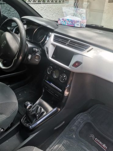 citroen-ds3-radar-recul-et-option-multimedia