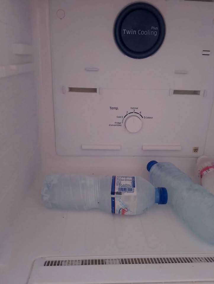 congelateur-superieur-refrigerateur-samsung-tunisie