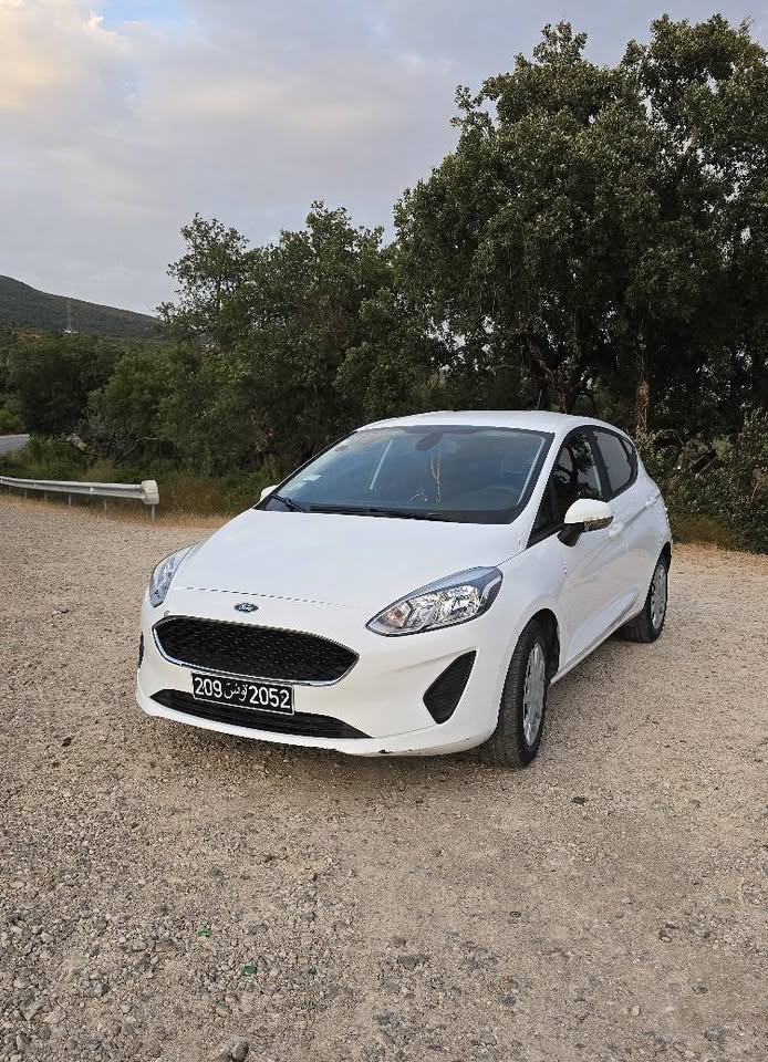 ford-fiesta-4cv-occasion-propre-tunisie