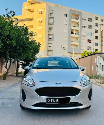 ford-fiesta-presque-neuve-a-vendre-manouba