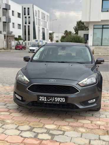 ford-focus-avant-voiture-occasion-tunisie