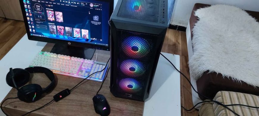 full-pc-gamer-complet-ecran-hp-casque