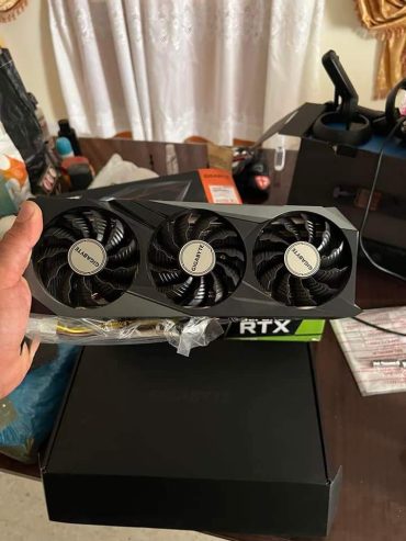 gigabyte-geforce-rtx-3070-triple-fan-pcie-msaken