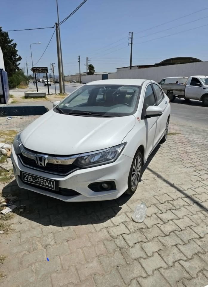 honda-city-2020-boite-auto-megrine