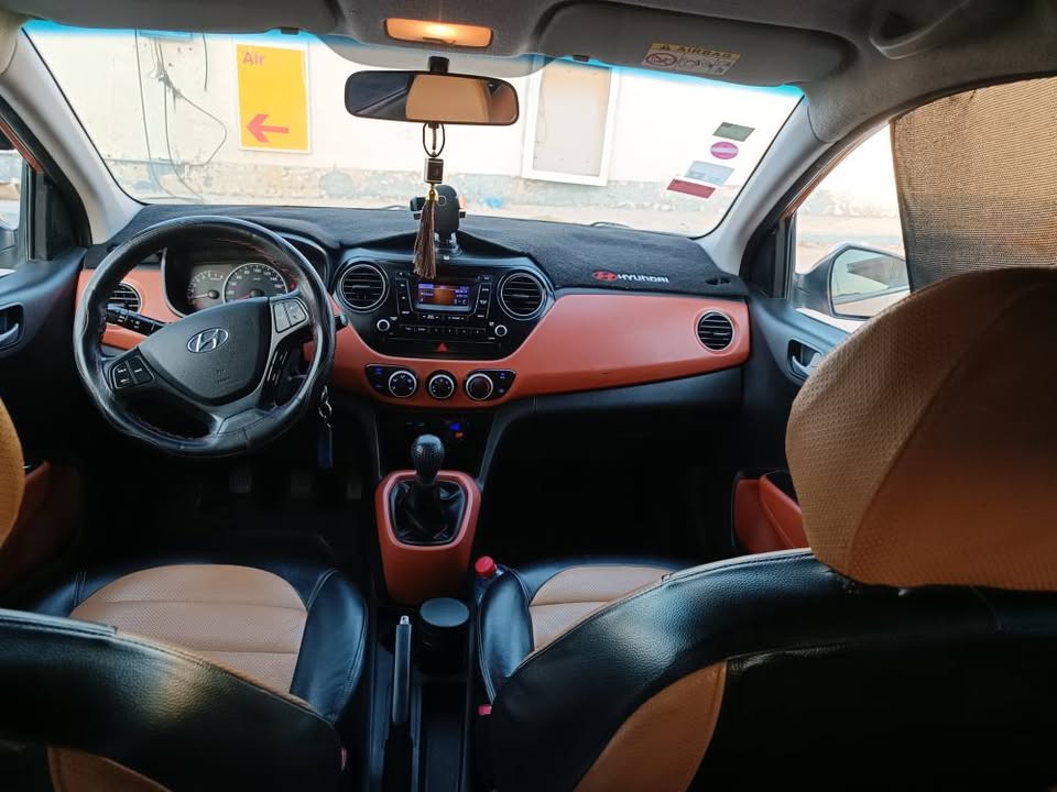 hyundai-i10-2016-kilometrage-faible-gabes
